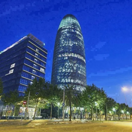 360 Hostel Borne