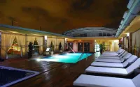 Exe Cunit Suites & Spa - piscine