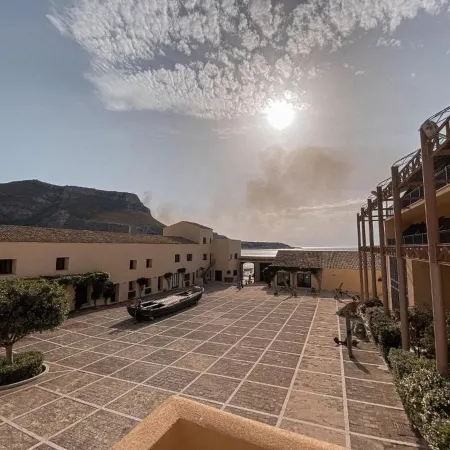 Phi Hotel la Tonnara di Bonagia