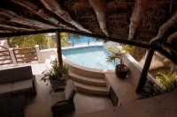 Cuxos Hotel Beachfront - Private Pools