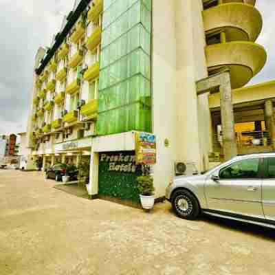 Presken Hotel Alade, Ikeja Hotel Exterior