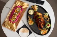 Hotel Alpenrock Breckenridge, Curio Collection by Hilton - breakfast