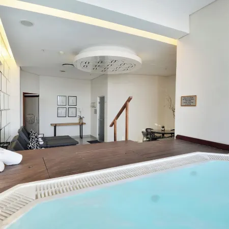Davinci Suites