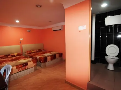 New Wave Banting Hotel - 2-Star