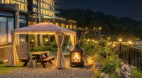 Yeosu Wellstay Pool Villa - Private Pools
