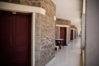 Hotel Jebasakthy - ที่มีที่จอดรถ