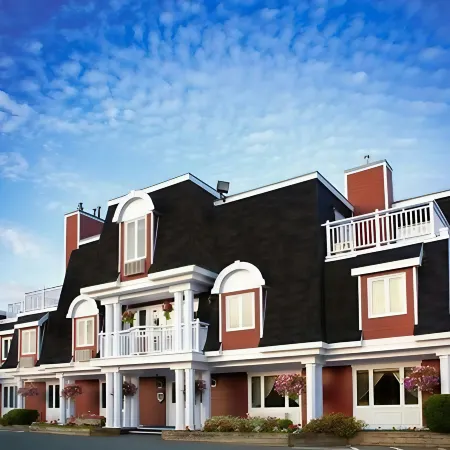 Inn on the Lake