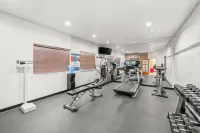 Clarion Inn - Gym