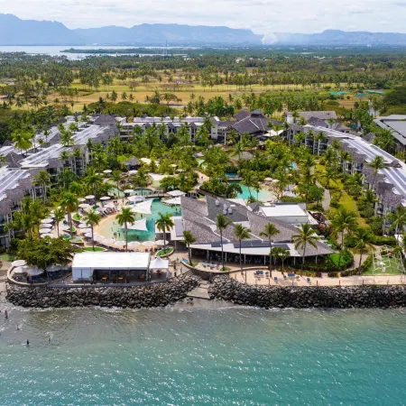 Radisson Blu Resort Fiji Denarau Island