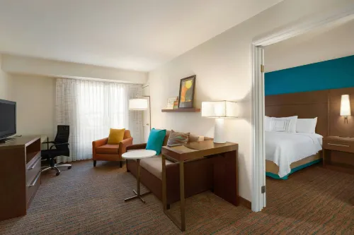 Residence Inn Phoenix Chandler/Fashion Center - 3-Star
