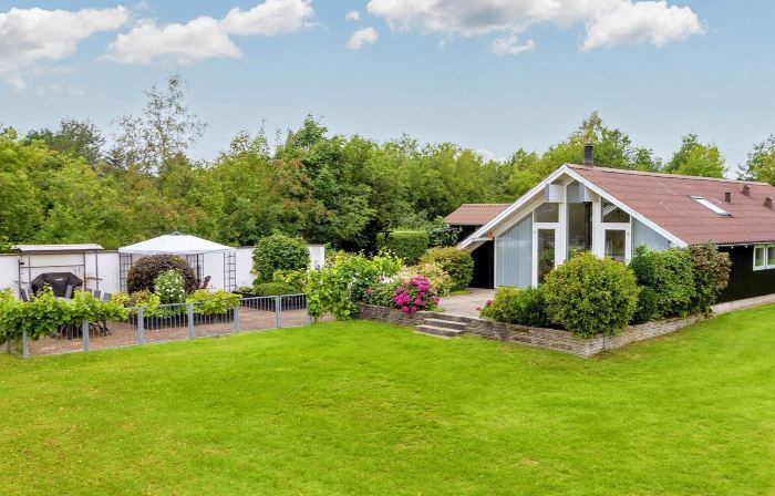 8 Person Holiday Home in Højslev-by Traum