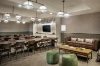 Chaminade Resort & Spa - Business