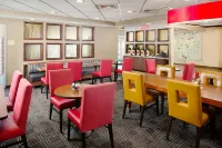 TownePlace Suites Fayetteville North/Springdale - parking