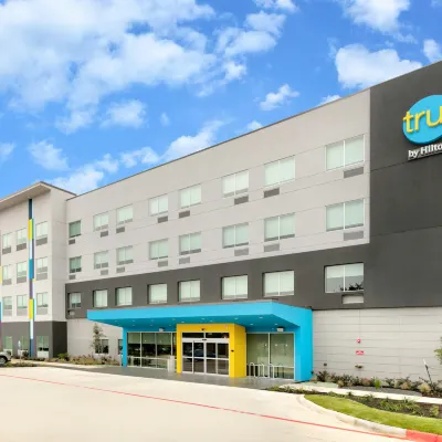 Tru by Hilton Austin NW Arboretum Hotels near The Arboretum