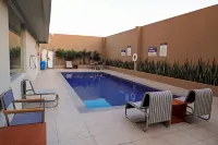 Hampton Inn by Hilton Irapuato - Pools