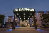 Hôtel & Suites le Dauphin Québec - فطور