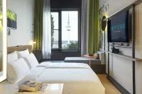 ريفرب باي هاردروك هامبورج - بار