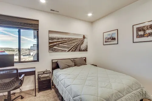 Game Room & Stunning Mtn Views! Cedar City Home - Balkon