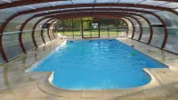 Le Village de la Champagne - Slowmoov - Pool