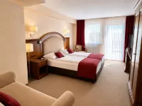 Burghotel Nürnberg - Pools