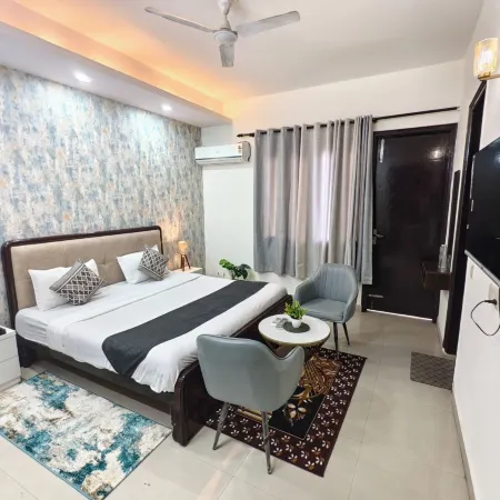 RoomIn-Premium Stay and Hotel