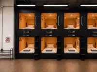 OWNLY CAPSULE HOTEL โรงแรมใกล้โรงเรียนเทพศิรินทร์