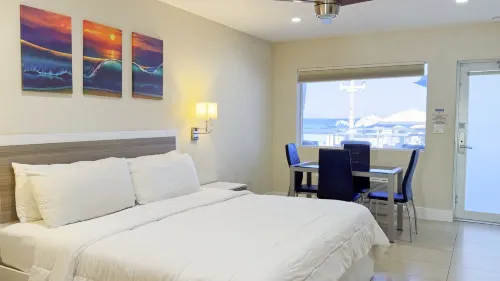 Diane Oceanfront Suites - 2 étoiles