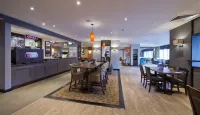 Premier Inn Exeter City Centre - Breakfast