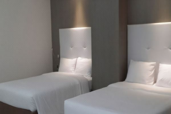더 럭스 호텔(The Luxe Hotel)_5