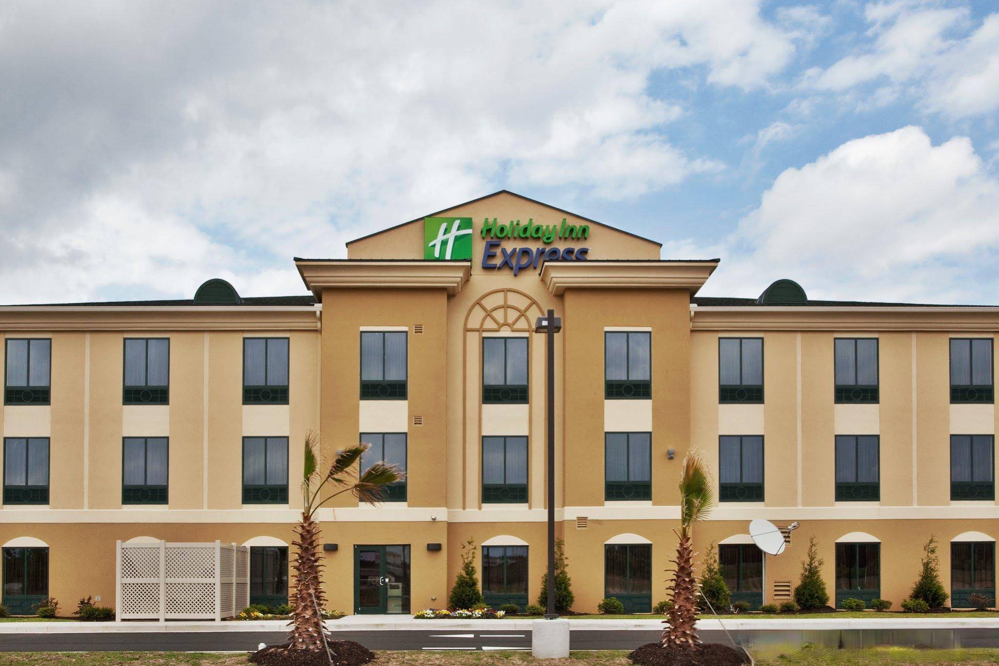 Holiday Inn Express Hotel & Suites Cordele North, an Ihg Hotel