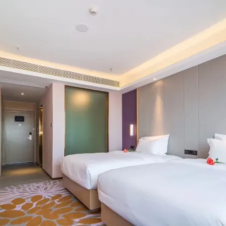 Lavande Hotel (Luzhou Bubugao Xintiandi) فنادق في لوجَو