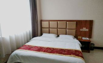 Quwo Dexin Business Hotel