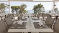 Bluesun Hotel Berulia Hotels in Brela