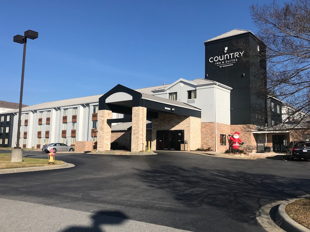 Country Inn & Suites by Radisson, Roanoke Rapids, NC