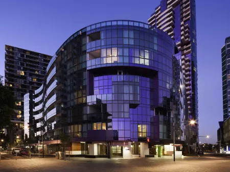The Sebel Melbourne Docklands