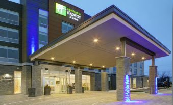 Holiday Inn Express & Suites Collingwood