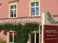 Wein-Hotel Auberge Mistral