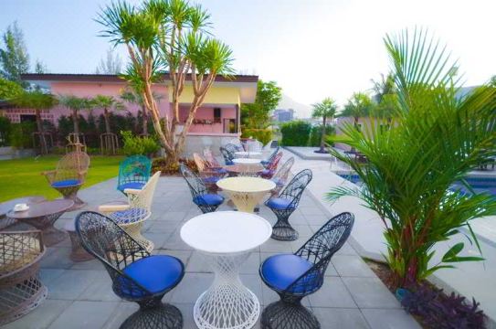 숭통 카말라 비치 리조트