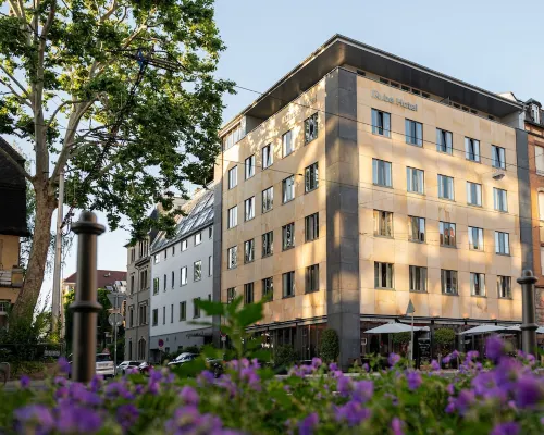 Qube Hotel Bergheim Hotels near Bergheim