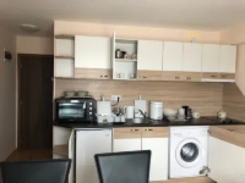 Palace de Luxe - Apartments Hotels in Pomorie