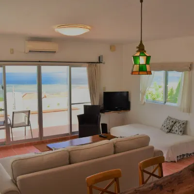 Terrace House Yamabare Hotel berhampiran Pantai Yonehara