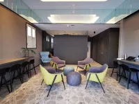 ST Signature Jalan Besar Hotel di Singapura