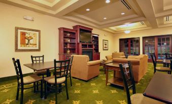 Holiday Inn Express & Suites Hearne
