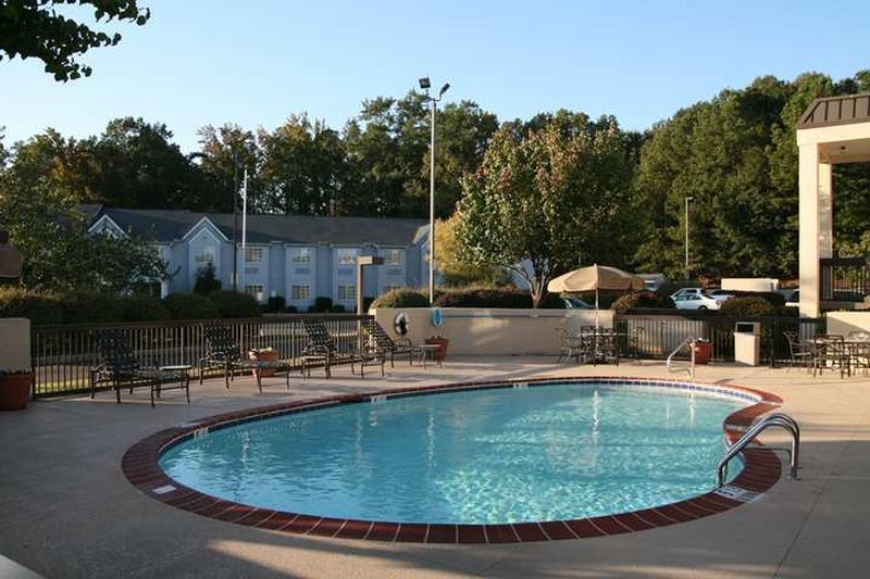 Red Roof Inn Tupelo