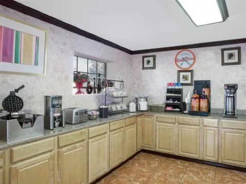 โฮเวิร์ด จอห์นสัน บายวินด์แฮม ฟอร์ตไมเออร์ส FL