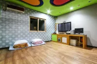사천 SHOW 와인갤러리 주변 호텔