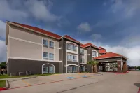 La Quinta Inn & Suites by Wyndham Port Lavaca - Lemmikkieläimet sallittu