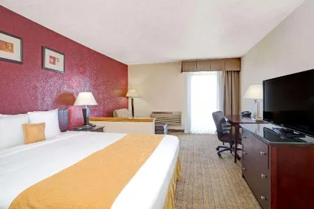 Suites Lawndale, CA – South Bay