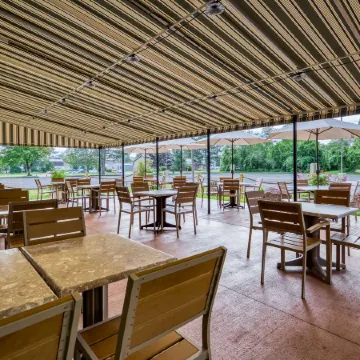 Best Western Plus Windjammer Inn  Conference Center