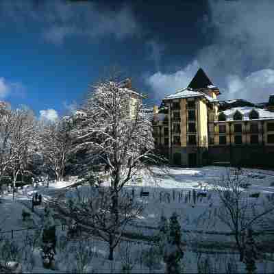 Wildflower Hall, An Oberoi Resort, Shimla Hotel Exterior